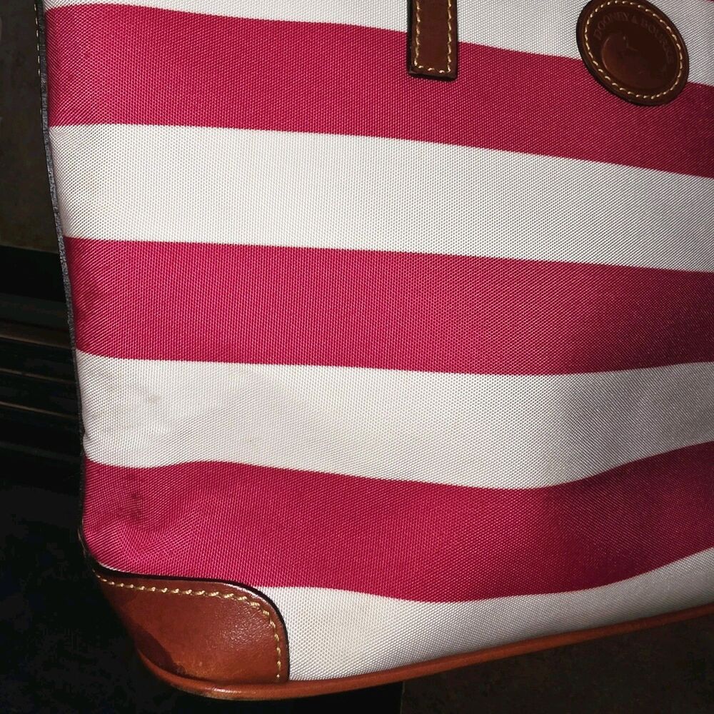 Dooney & Bourke Charleston Pink White Stripes Logo Zipper Top Shoulder Bag Purse - Picture 5 of 16